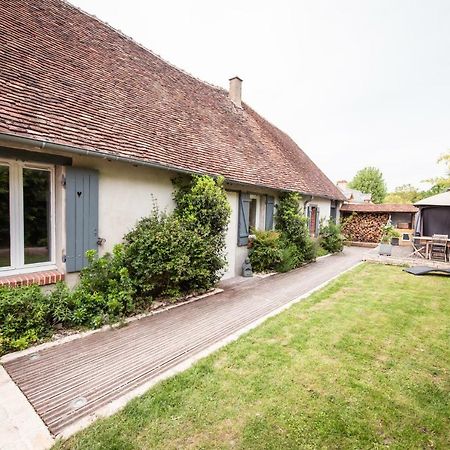 Le Clos Du Puits Maslives Exteriör bild