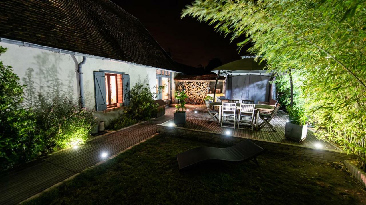 Le Clos Du Puits Maslives Exteriör bild